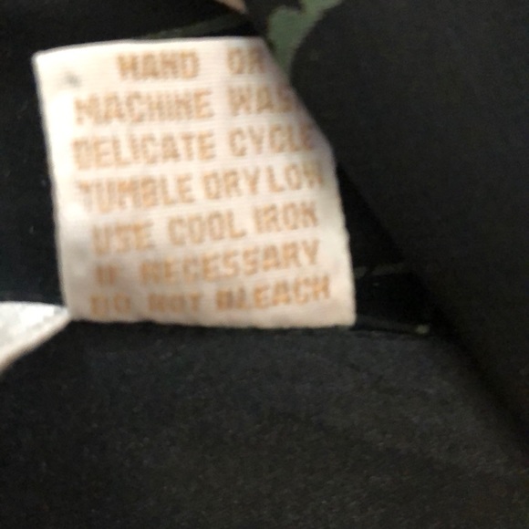 Vintage Victoria Secrets kimono style robe - Picture 6 of 10